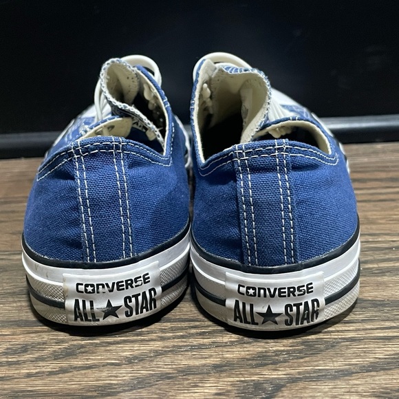 Converse mens size 8 - Picture 3 of 3